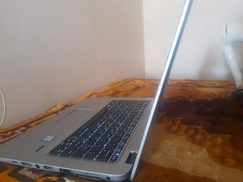 HP EliteBook 820 G3,core i5 6th gen, 256GB SSD, 8GB RAM 1