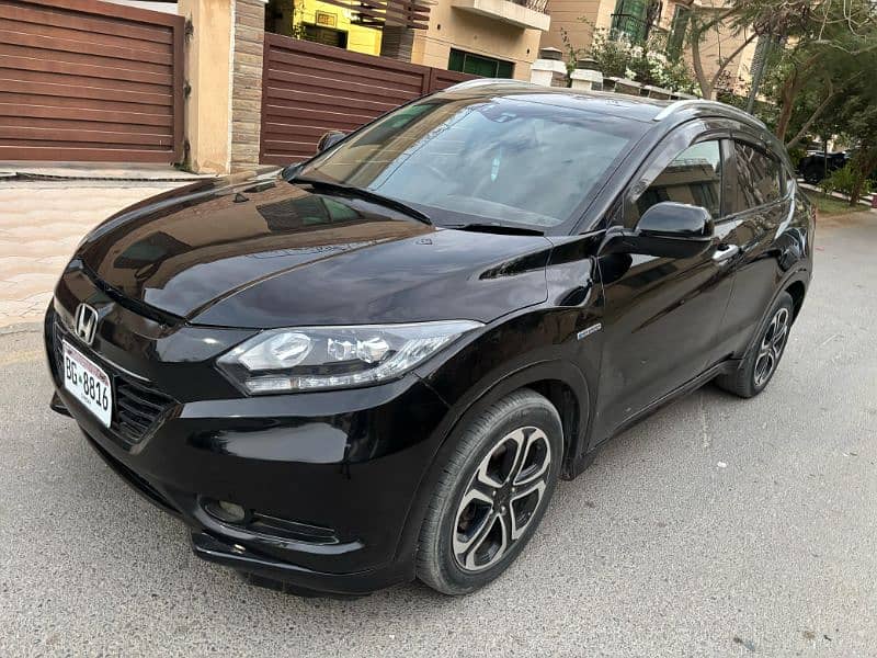 Honda Vezel 2015 1