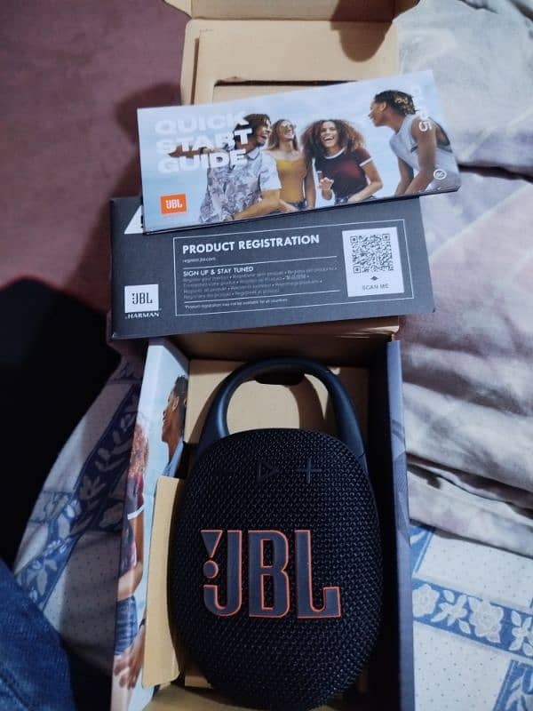 JBL clip 5 Bluetooth speaker 6