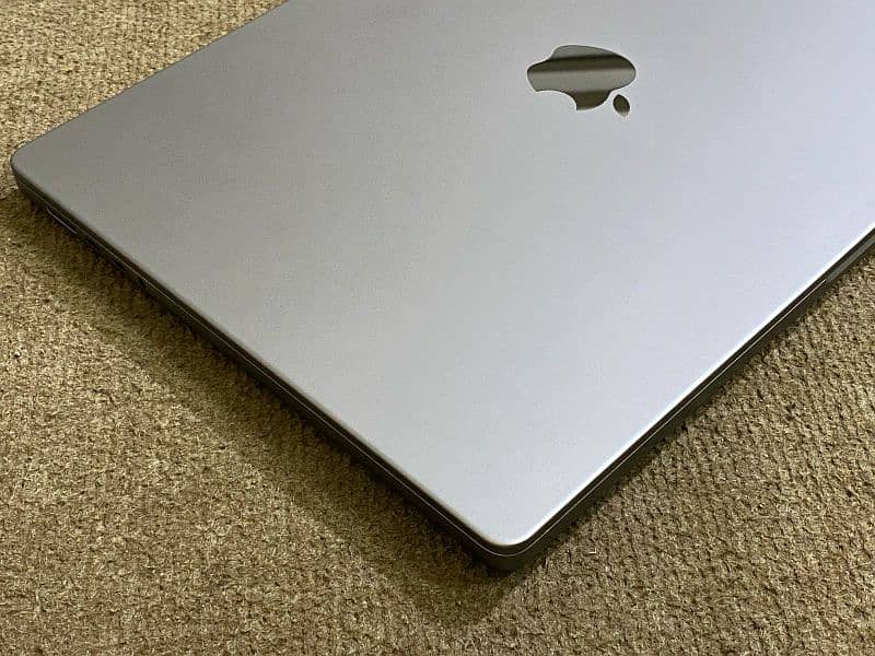 Macbook Pro M1 Max 3