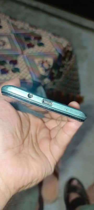 INFINIX hot 11 play 4gb+64gb 10/10 condition 3