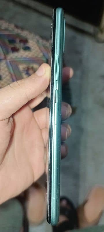 INFINIX hot 11 play 4gb+64gb 10/10 condition 4