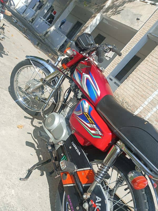 Honda CG 125 2022 Model Red All Punjab 1