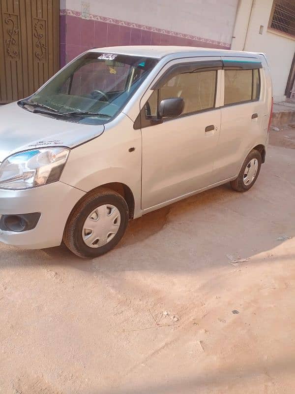 Suzuki Wagon R 2019 1