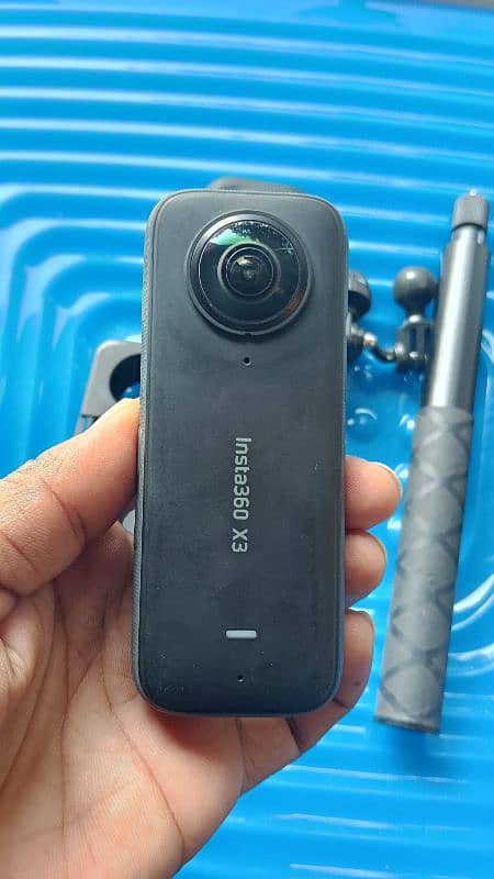 insta 360 X3 urgent sale 5