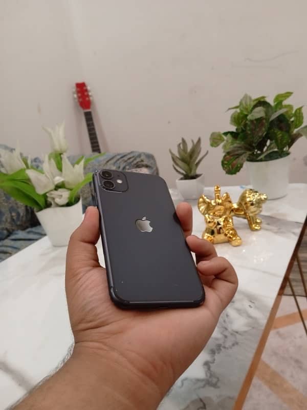 iPhone 11/128GB {Dual Pta Approve} 1