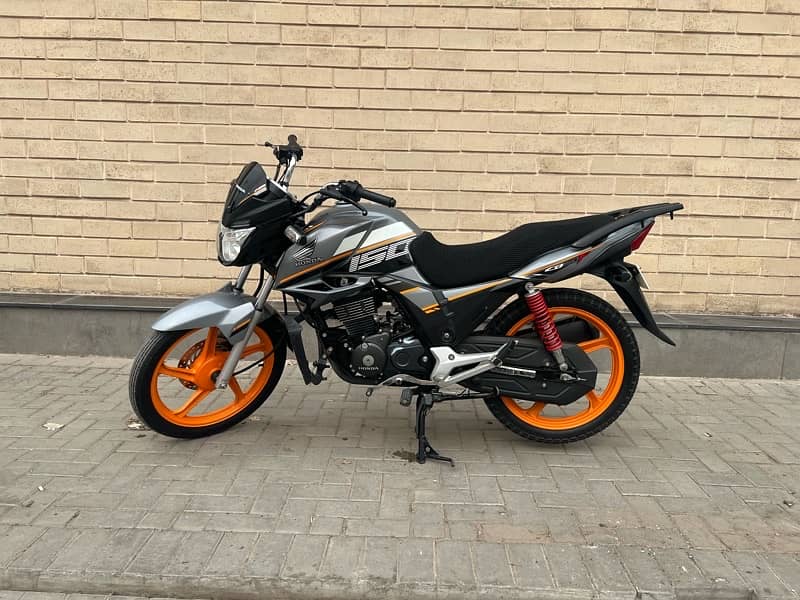 Honda cb 150f 2022 0