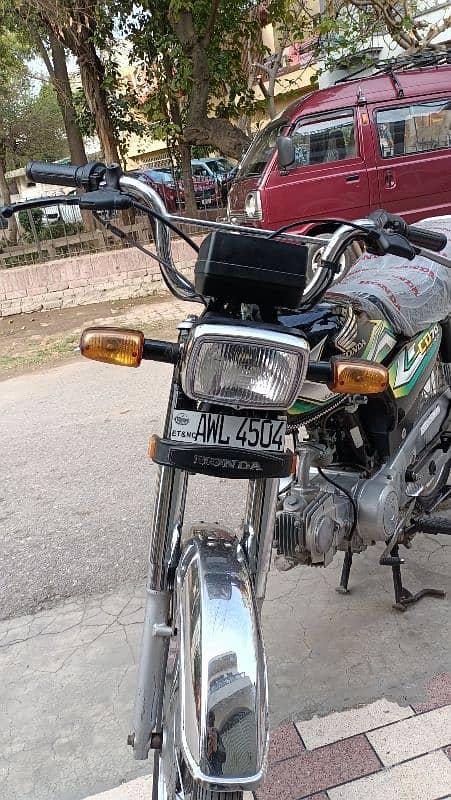 Honda CD 70 for sale 5