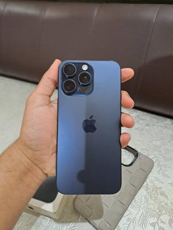 Iphone 15 pro max 7