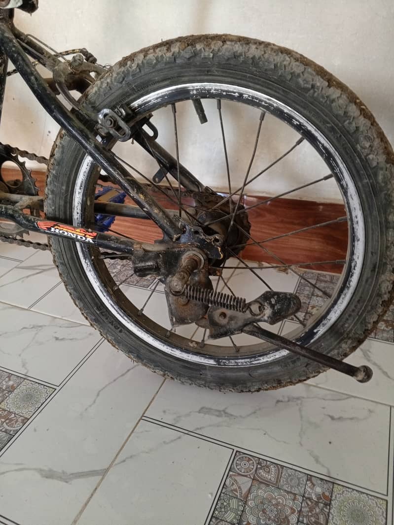 Sturdy BMX Bicycle for Sale – Only Rs. 5,500! 3