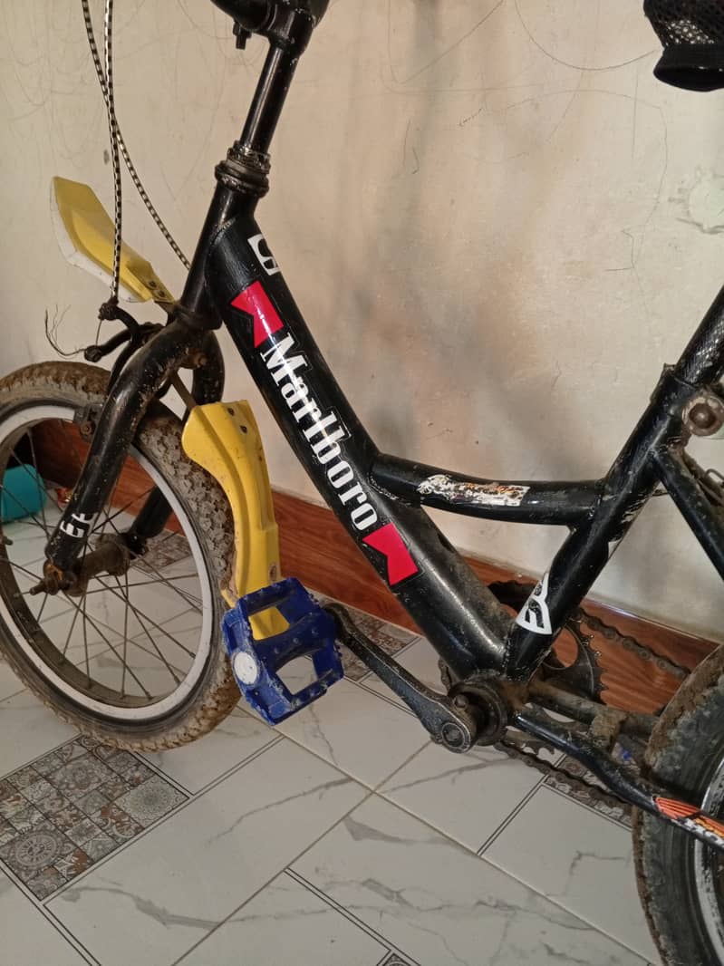 Sturdy BMX Bicycle for Sale – Only Rs. 5,500! 4