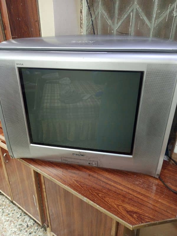 Original Sony Wega TV 21" available for sale 03315610264 0