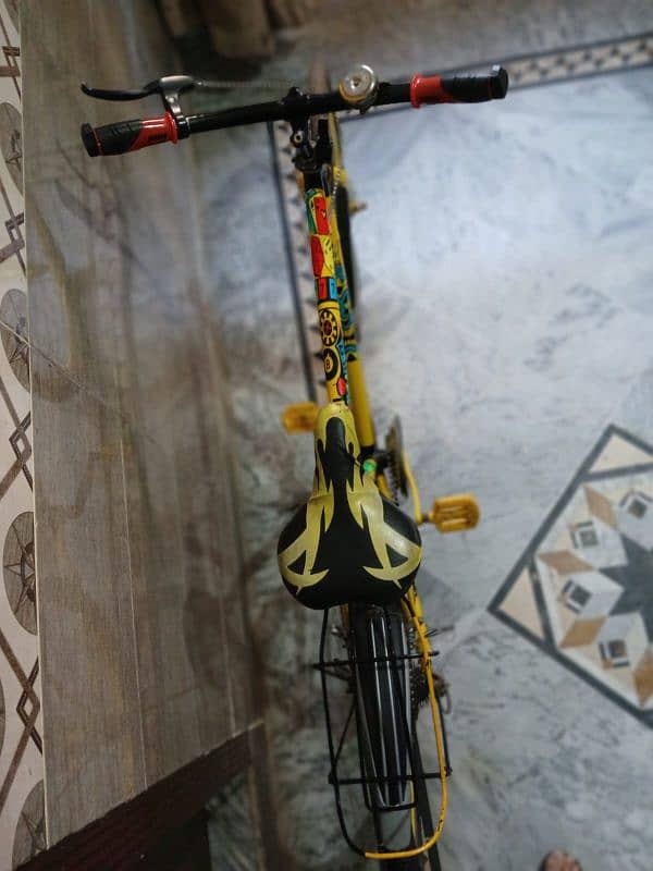 only serious buyers can contact for bicycle 1