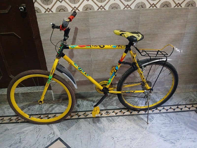 only serious buyers can contact for bicycle 4