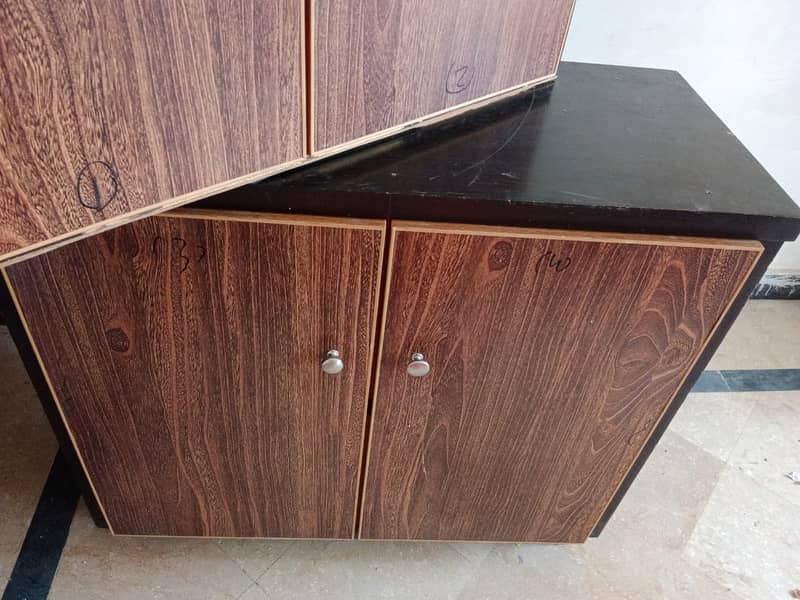 Wooden cabinets, wardrobe,drawer cabinets for sale in good and low pri 6