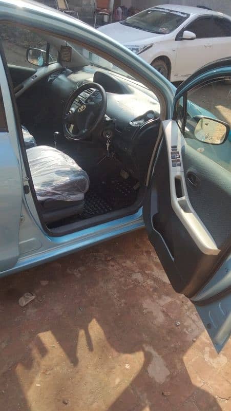 Toyota Vitz 2009 8