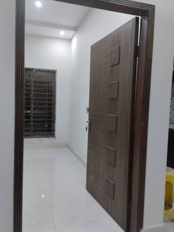 06 MARLA BRAND NEW TYPE HOUSE FOR RENT IN JOHAR TOWN LAHORE 4