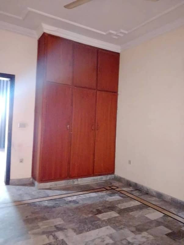 05 MARLA UPPER PORTION FOR RENT IN JOHAR TOWN LAHORE 2