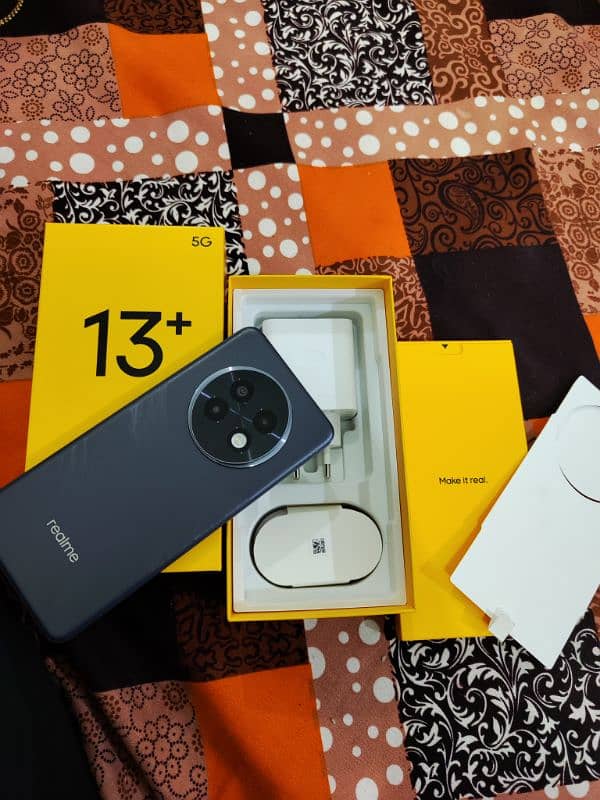 realme 13+ plus 12/256 gb open box urgent sale 0