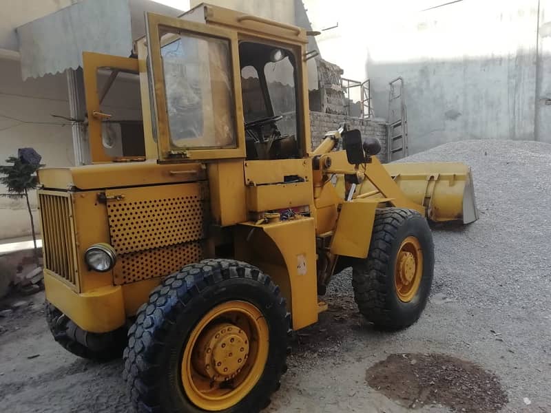 Tcm std 10 wheel loader 1