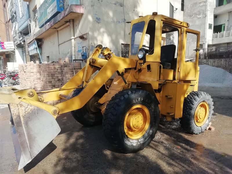 Tcm std 10 wheel loader 2