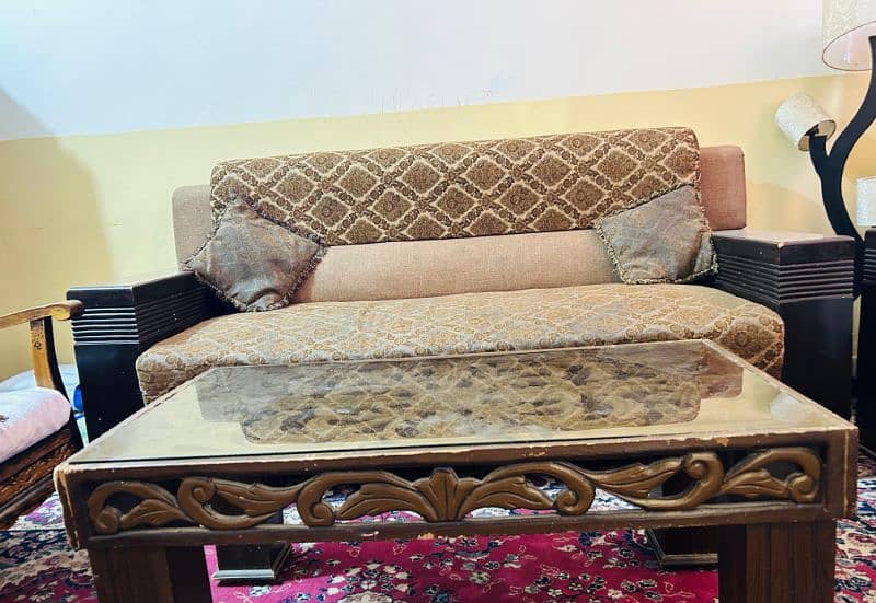 5 Seater Sofa with table for sale 2