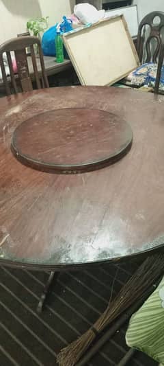 Dining table for sale