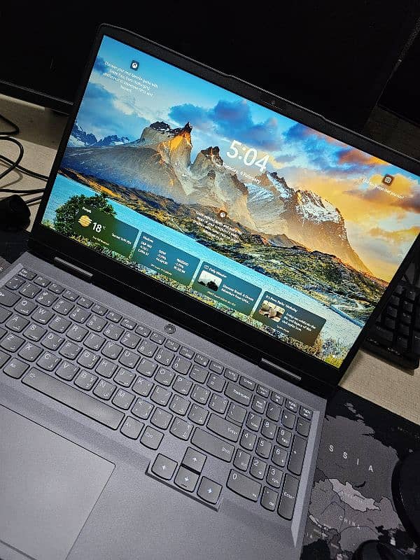 Gaming Laptop Lenovo LOQ 15IRH 4GB Nvidia 2050 5