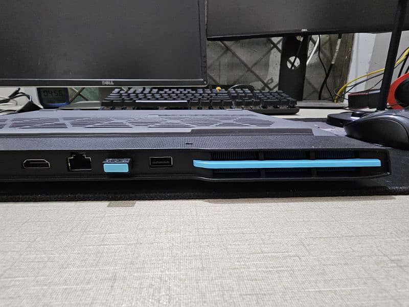 Gaming Laptop Lenovo LOQ 15IRH 4GB Nvidia 2050 7