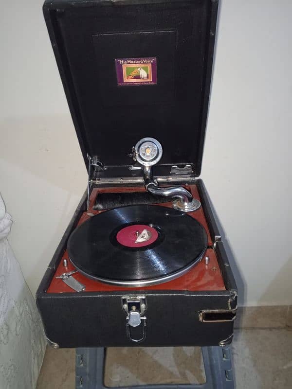 Gramophone 2