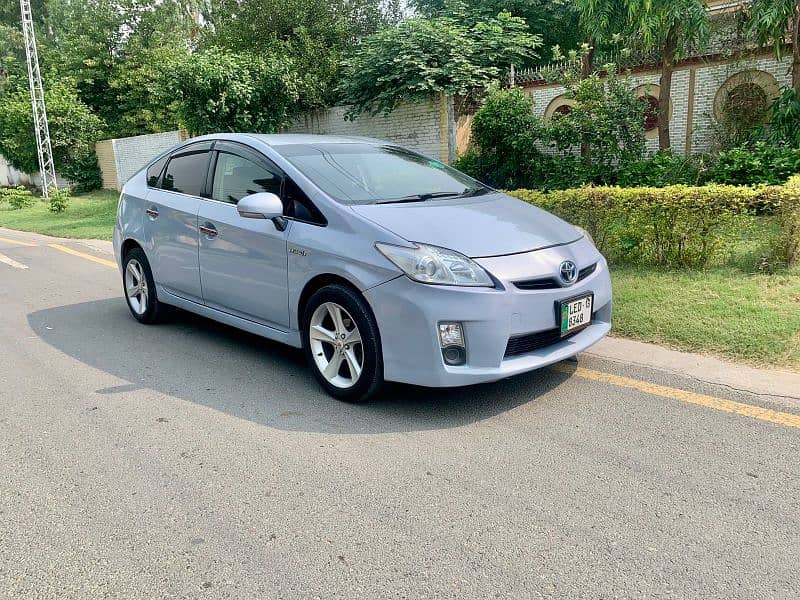 Toyota Prius 2013 9