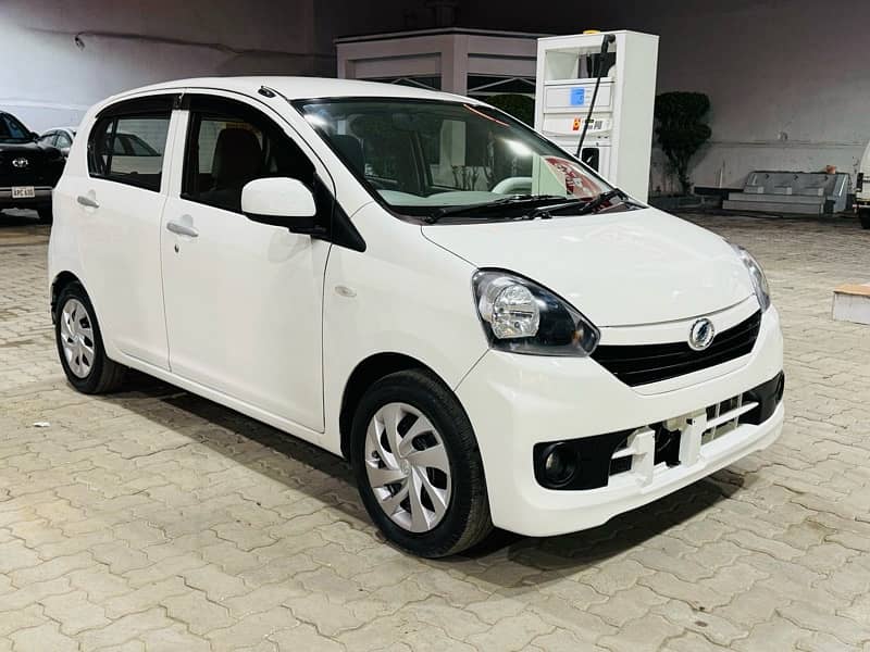 Daihatsu Mira 2014 5