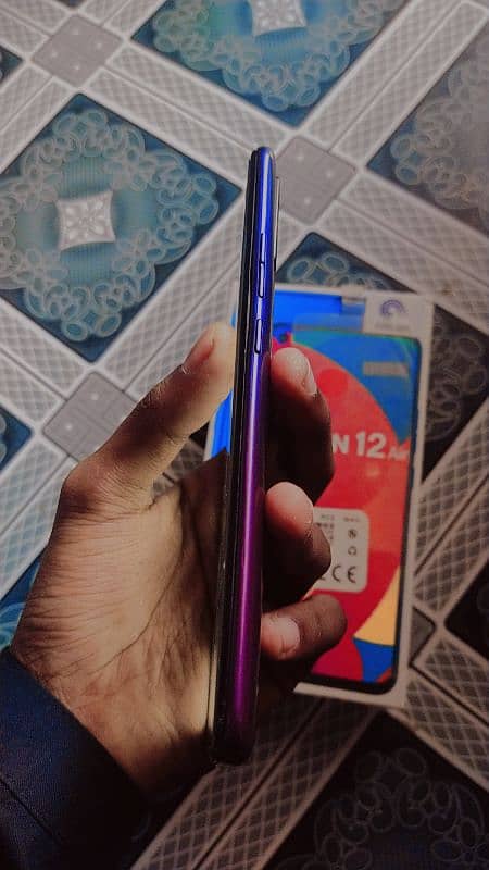 Tecno camon 12 air with box 4 64 all okay urgent sale 3