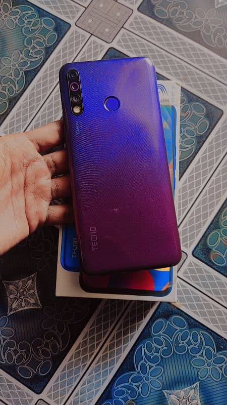 Tecno camon 12 air with box 4 64 all okay urgent sale 7