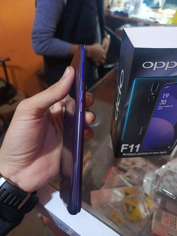 oppo f11 all ok full box 8/256 3