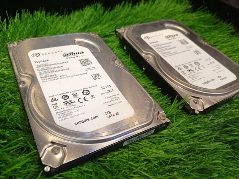 1  1 Tb 2 piece hard disk for sell 100% health 0