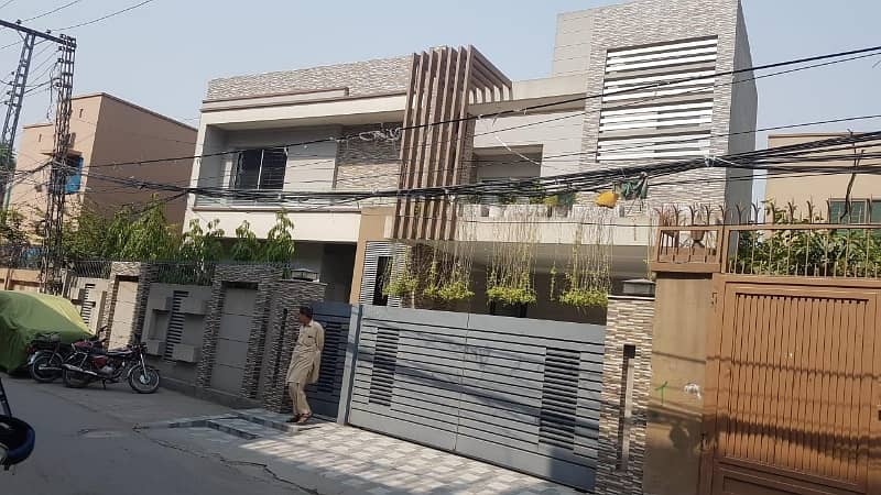 1 Kanal House For Sale 0