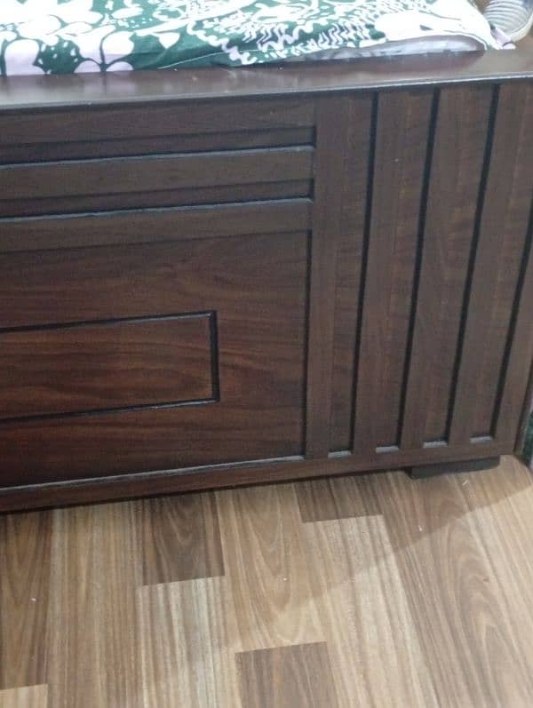 wooden bed for sale with out mattress 1