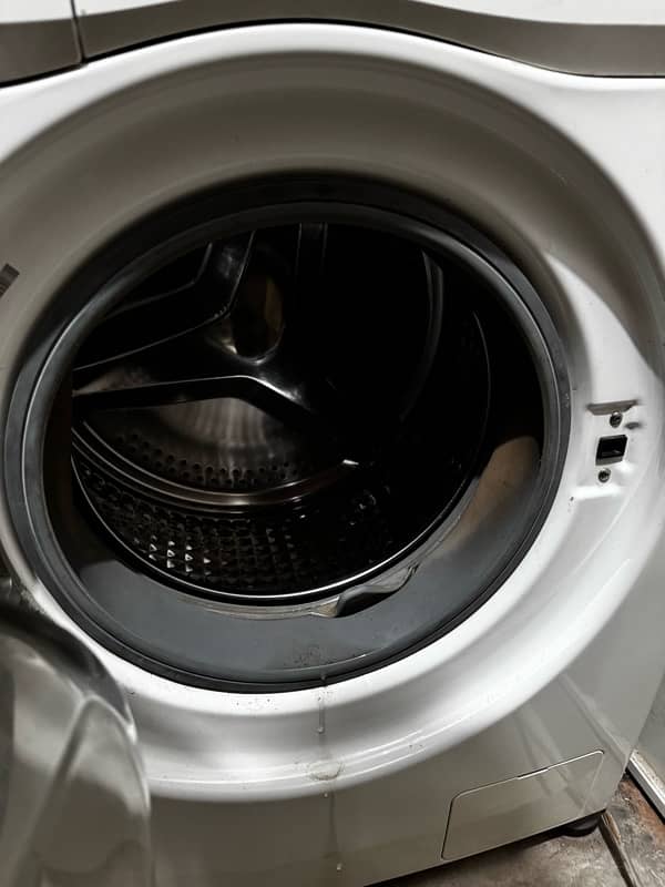 Samsung Front Load Automatic Washing Machine 3