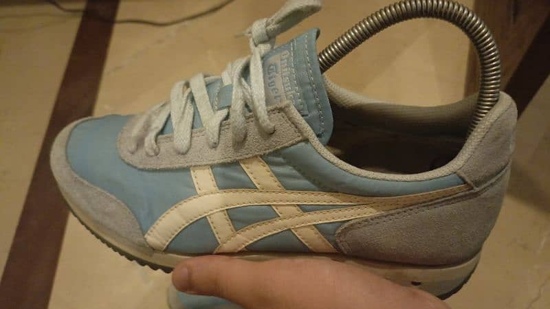 tiger onitsuka light blue 1