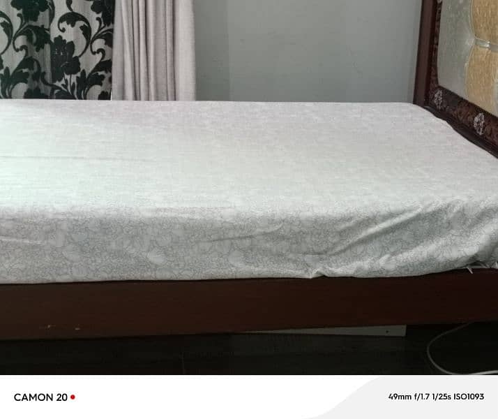 2 Piece Single Wooden Bed 9