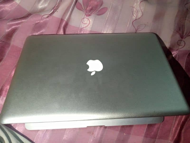 MacBook pro 2020 0