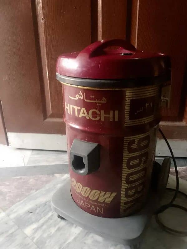 Hitachi vacuum cleaner 2000w 21 liter 1