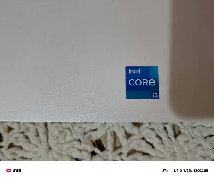 Dell core i5 11 Gen ( 2 to 3 month used} 4