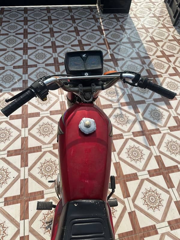 honda 125 2017 Red 2