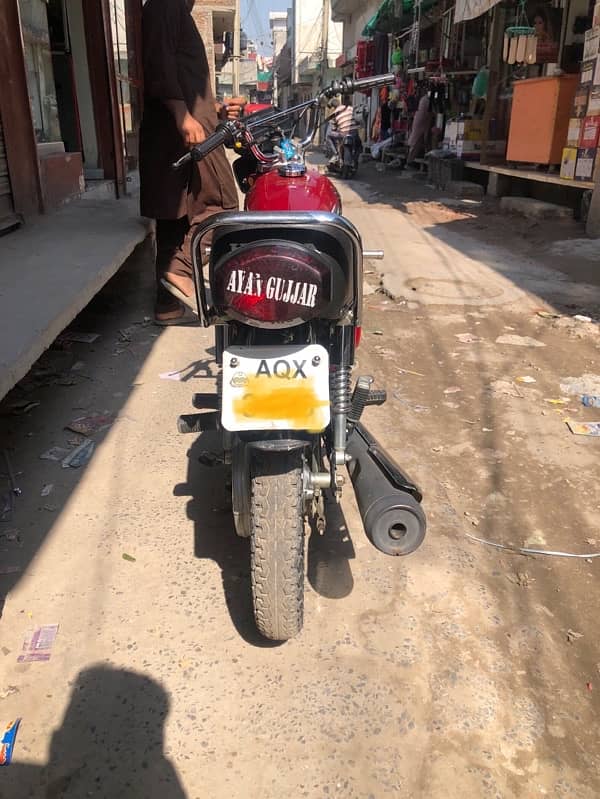 Honda CG 125 Single Handed used-New Condition-2023 Model 2