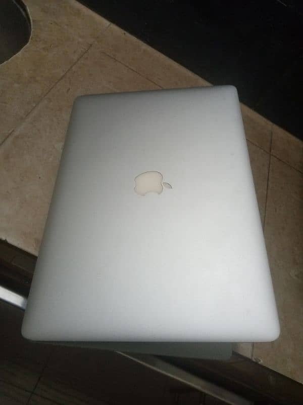 Macbook pro urgent sale 2