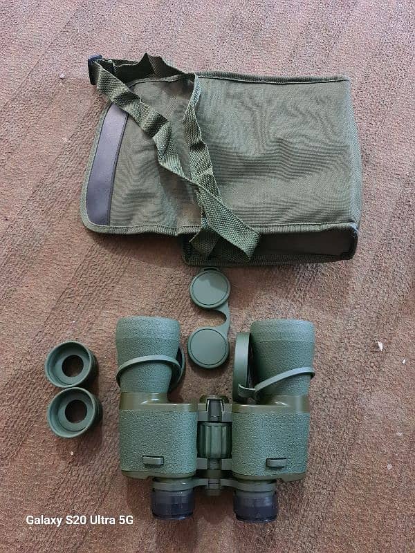 (دوربین ) Binoculars 3