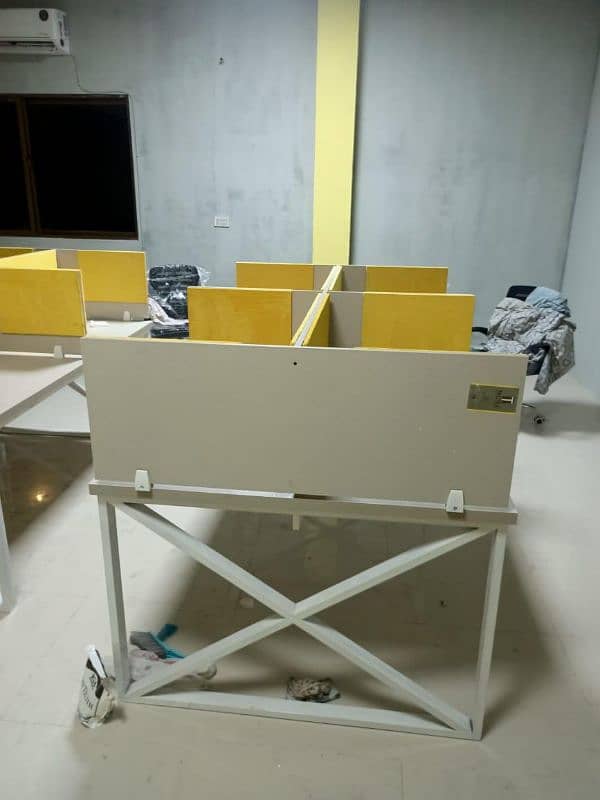 Workstations 8