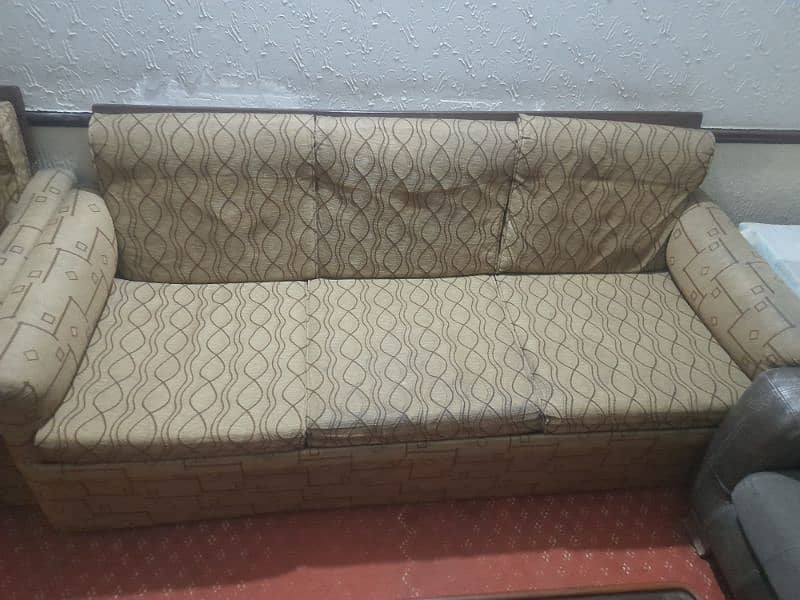 Sofa set 0